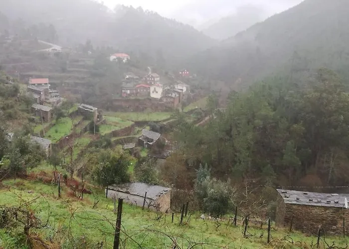 Casa Do Avô Alváro - Refugio Do Rei Hébergement de vacances *