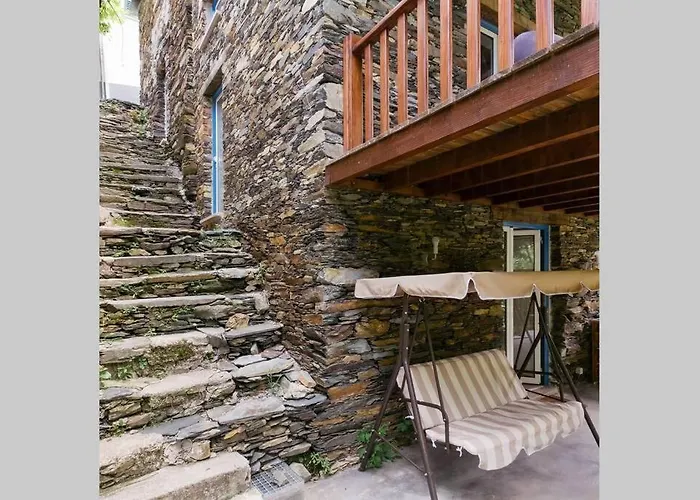 Casa Do Avô Alváro - Refugio Do Rei *