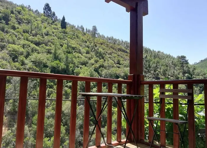 Casa Do Avô Alváro - Refugio Do Rei Hébergement de vacances Casal do Rei (Seia)